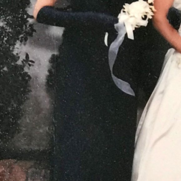 Michaelangelo Navy blue formal sleeveless gown with train and wrap - Picture 10 of 10